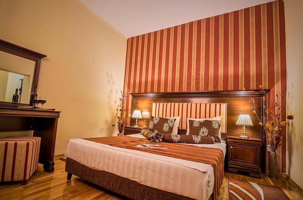 Hotel Rina Cerbul Sinaia Luaran gambar
