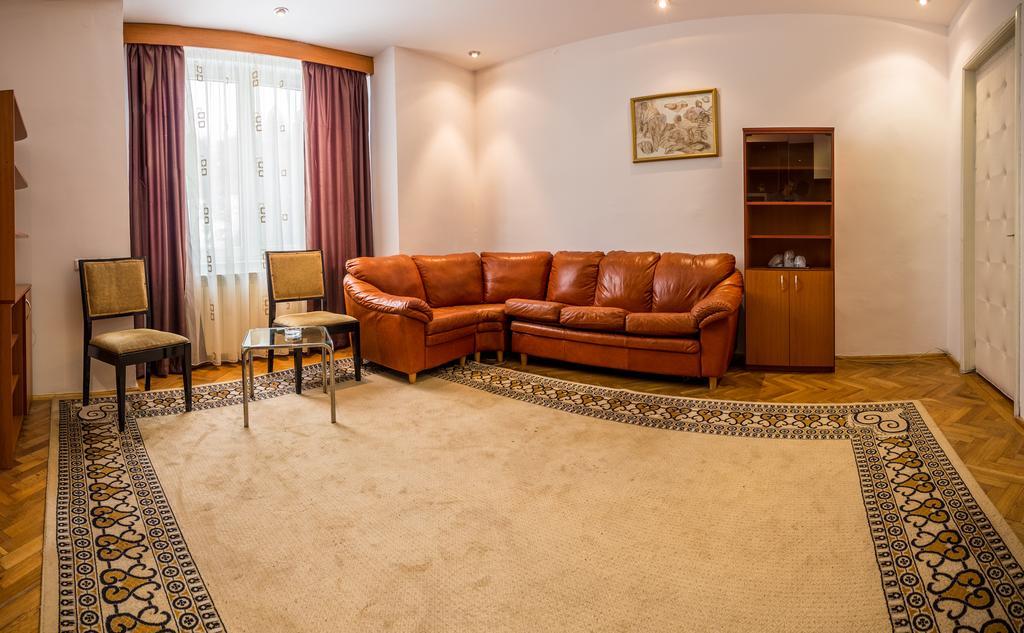 Hotel Rina Cerbul Sinaia Luaran gambar