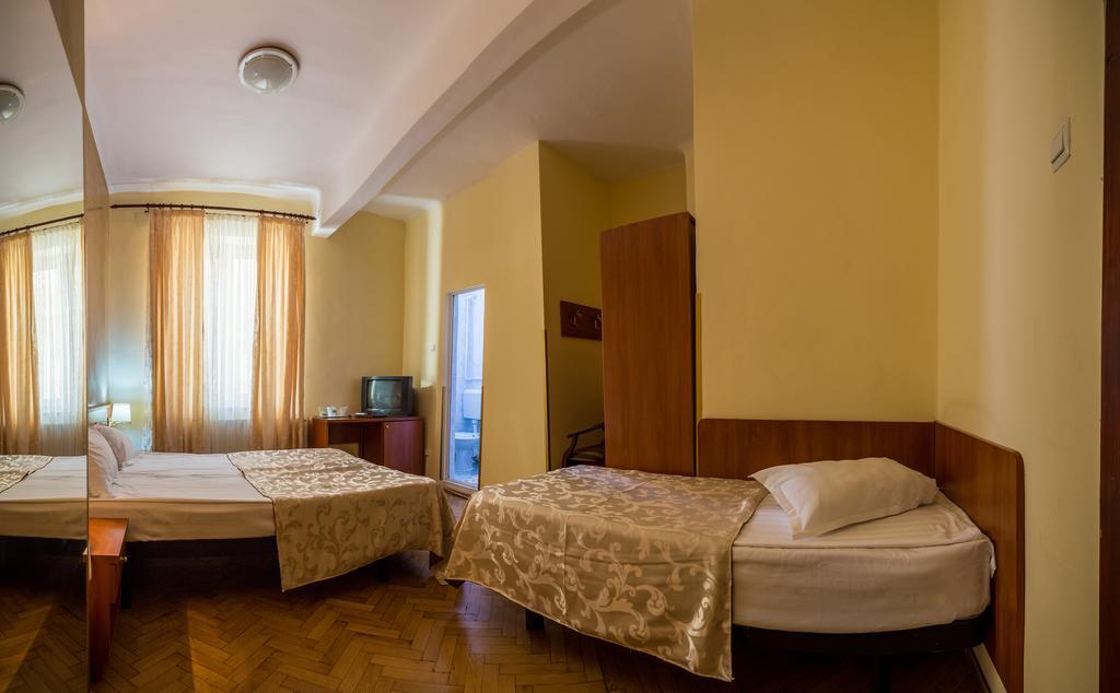 Hotel Rina Cerbul Sinaia Luaran gambar