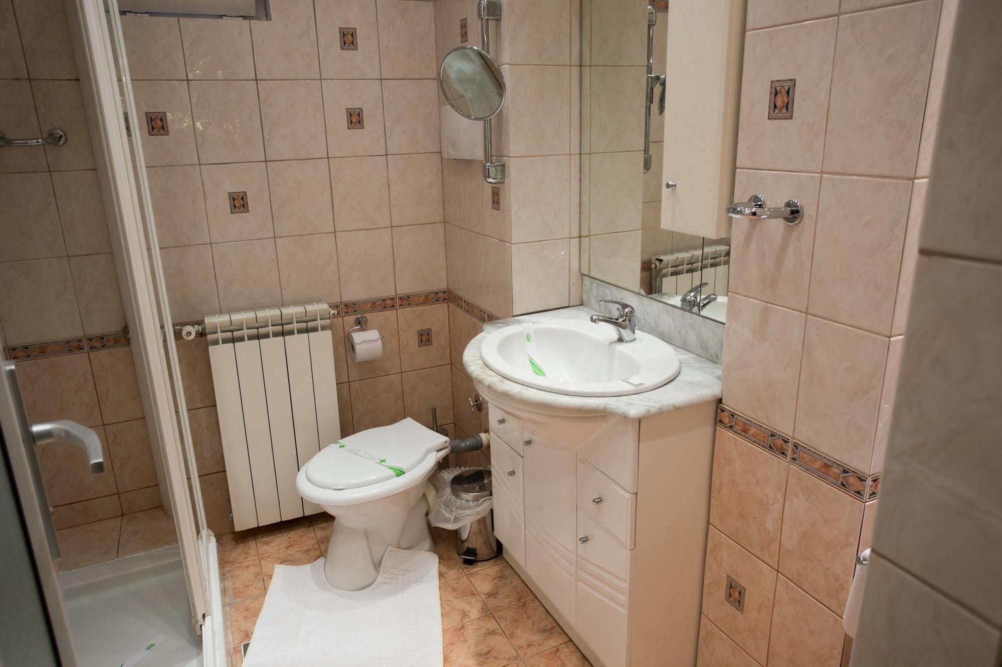 Hotel Rina Cerbul Sinaia Luaran gambar